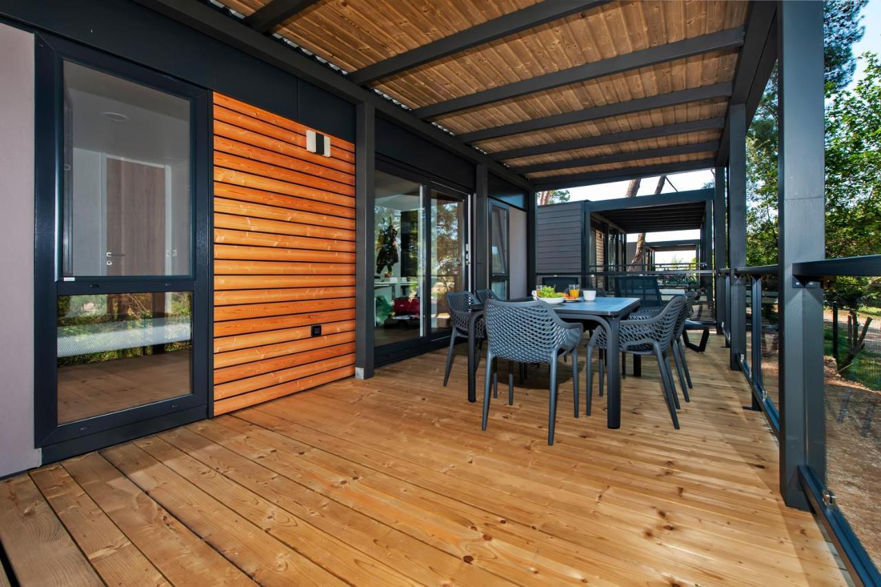 Pineta Mobile Home In Porton Biondi Camp Rovinj Exterior foto