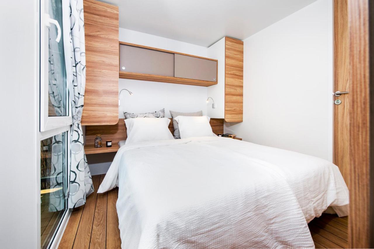 Pineta Mobile Home In Porton Biondi Camp Rovinj Exterior foto